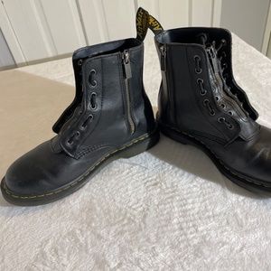 Doc Martens Women's size 9